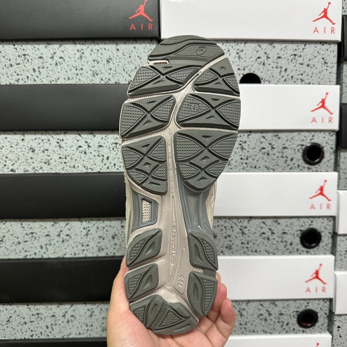 ASICS Gel-NYC Cream Moonrock