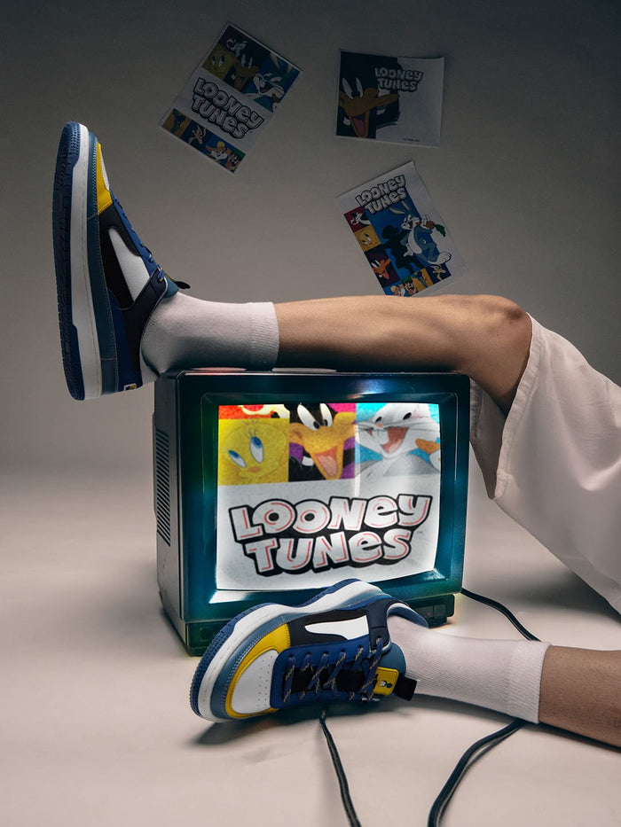 stylish men’s sneakers