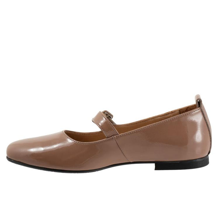 Bueno ELIANA Mary Jane in Taupe Patent Leather - Crush Marketplace