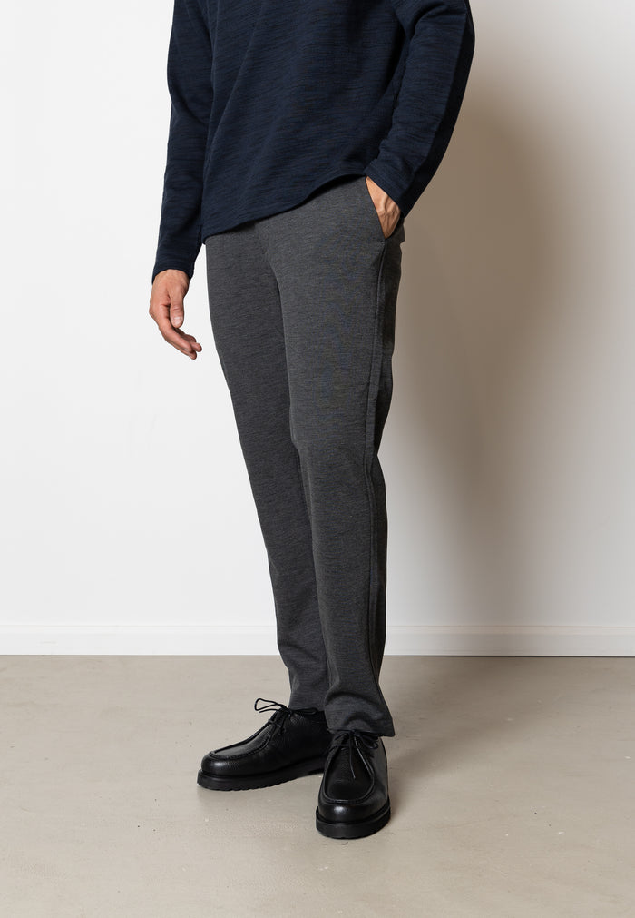 Clean Cut Copenhagen COPENHAGEN BRENDON JERSEY PANTS Bukser Mørkegrå