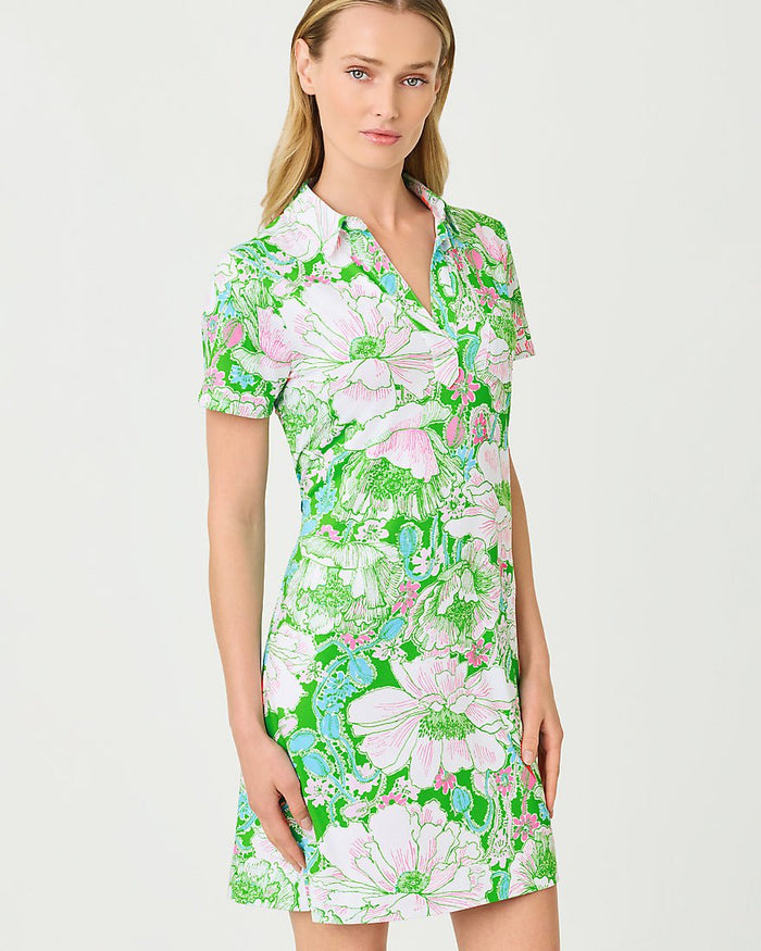 Lilly Pulitzer - Dune Upf 50 Plus Short Sleeve Dress - Putting Green Poppyland