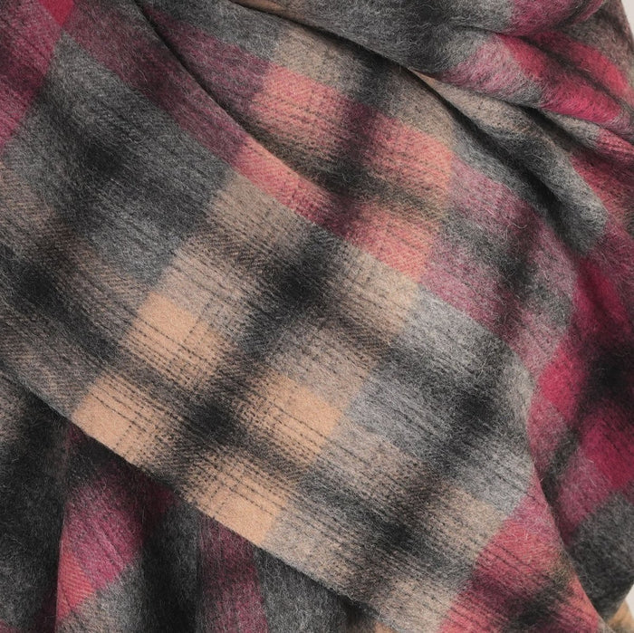 Edinburgh Lambswool Tartan Stole - Soft Luxury Check Wrap with Fringe - Dress Black - Heritage Of Scotland -