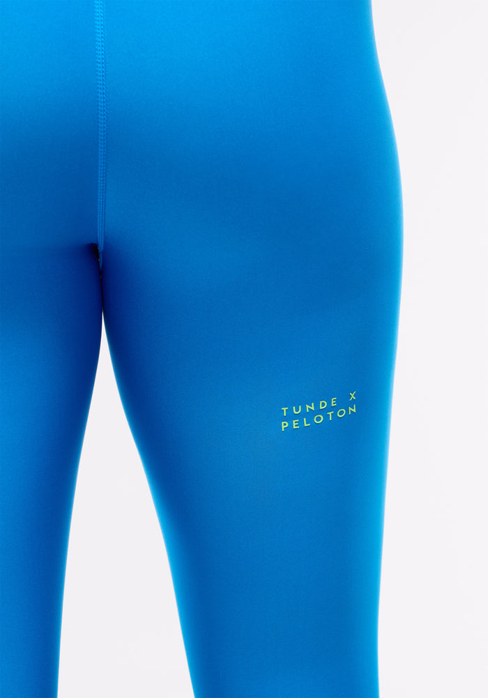 Endurance Light Contoured Waistband Legging 25"