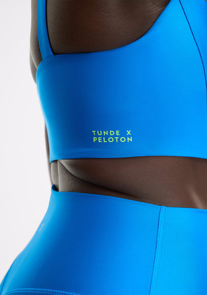 Endurance Light Square Neck Zippered Bra