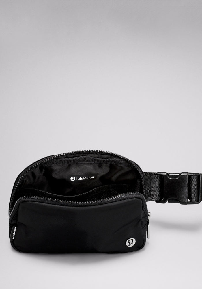 Everywhere Belt Bag 1L