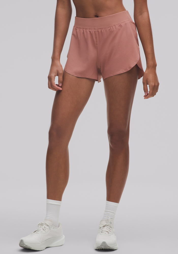 Fast and Free High-Rise Classic-Fit Split Short 3"