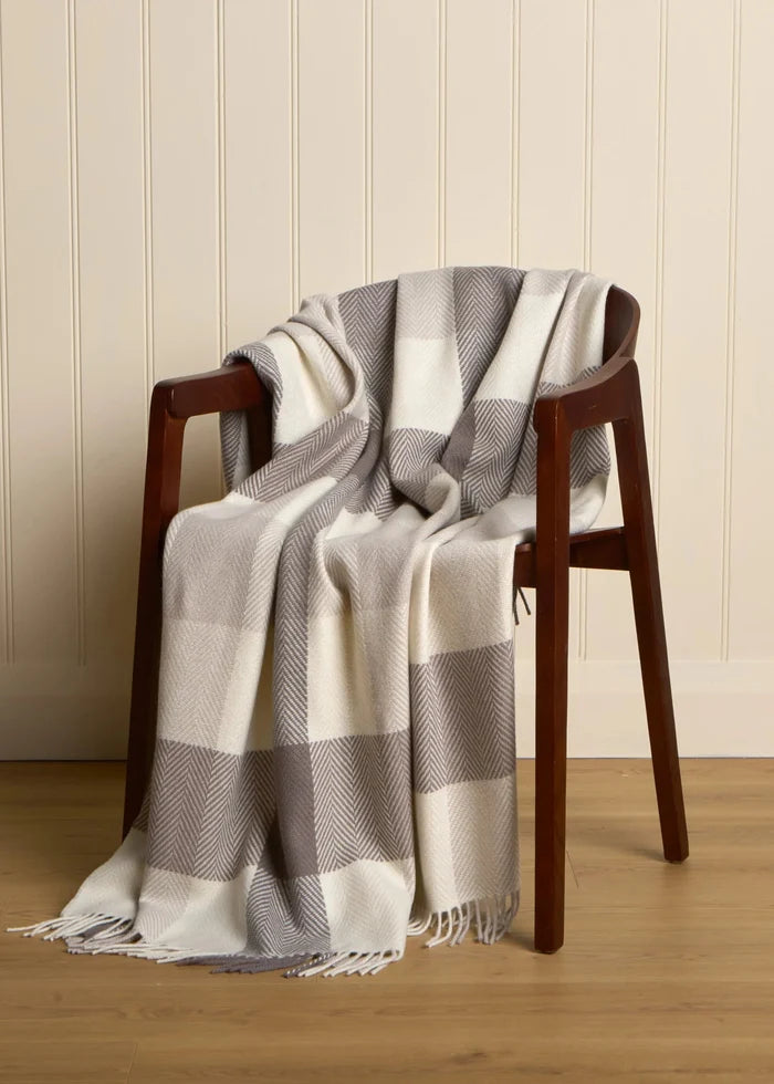 Foxford Cashmere Lambswool Finn Throw | Taupe Block