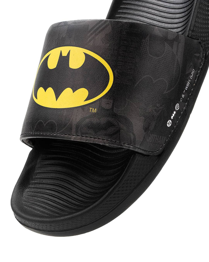 Heroes Who Dare – DC Superhero Slides