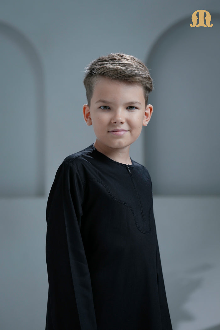 Kurvig Omani Black Thobe for Kids