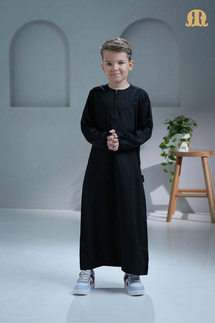 Kurvig Omani Black Thobe for Kids