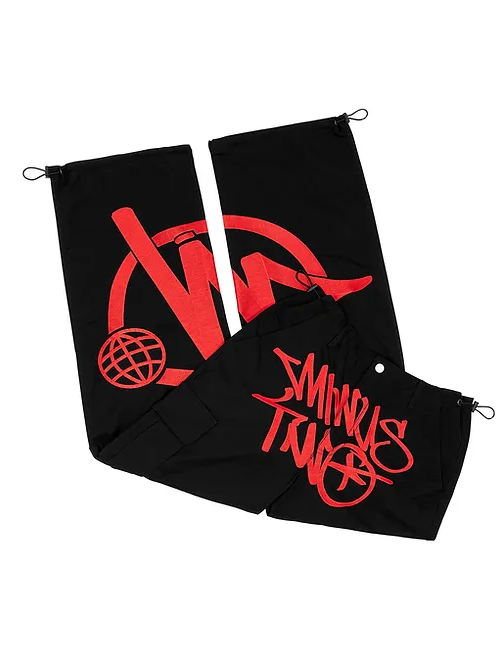 Minus Two Convertible Graff Cargos Red