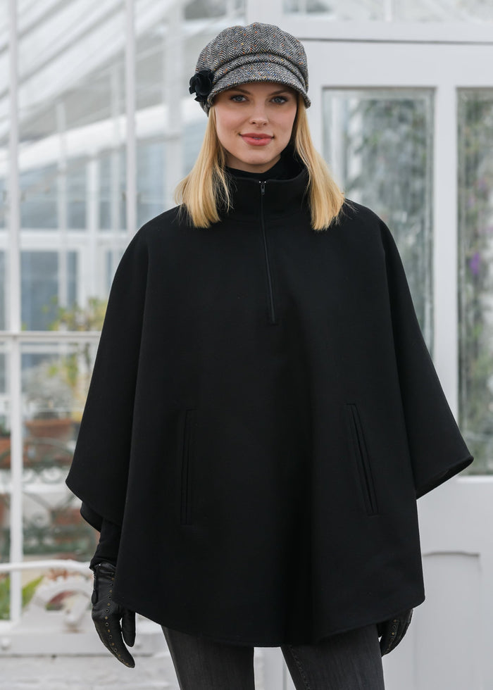 Mucros Half Zip Poncho | Black