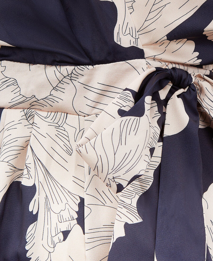 NAVY LEAF JUMPSUIT DETAIL