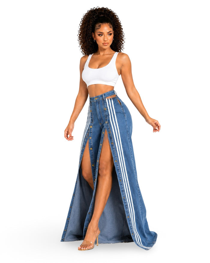 Nothing Like Me - Front Button Down Wide Leg Denim Jeans