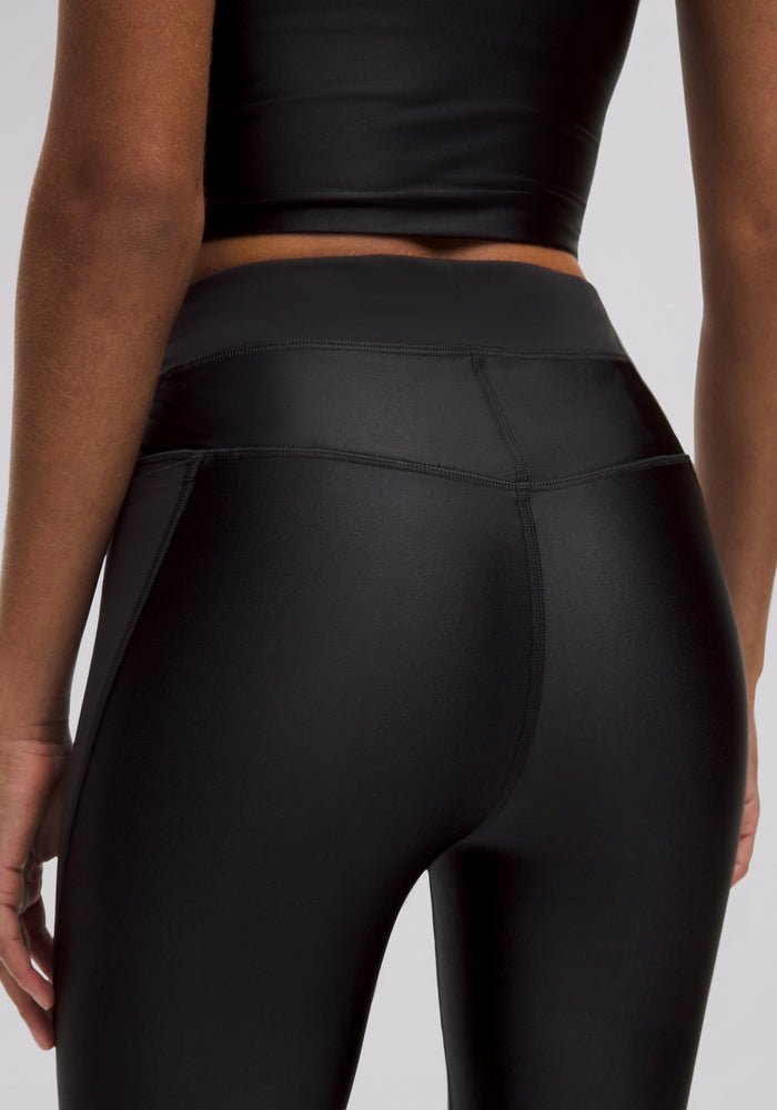 Satin Shine Panelled High-Rise Tight 25" | Wordmark