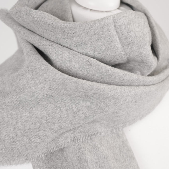 100% Cashmere Scarf Made In Scotland - LIGHT GREY - Heritage Of Scotland -