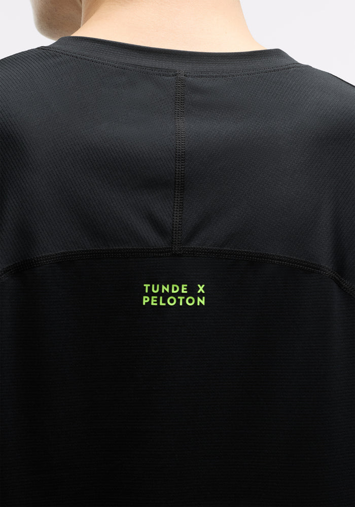 Textured Mesh Performance Short Sleeve