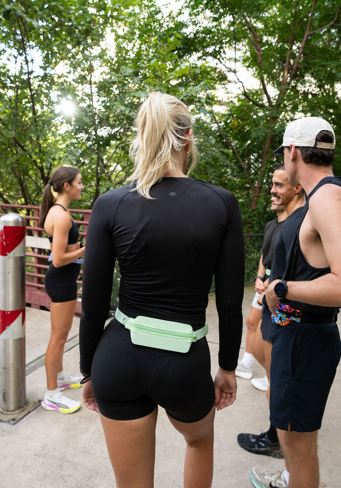 The SPIbelt Dual Pocket PRO Anthracite