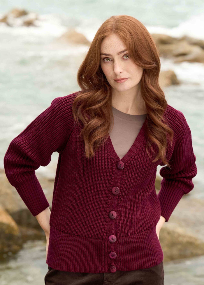 Women's Aran Ribbed Button V Neck Cardigan | Wine