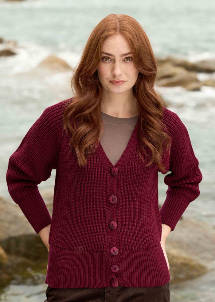Women's Aran Ribbed Button V Neck Cardigan | Wine