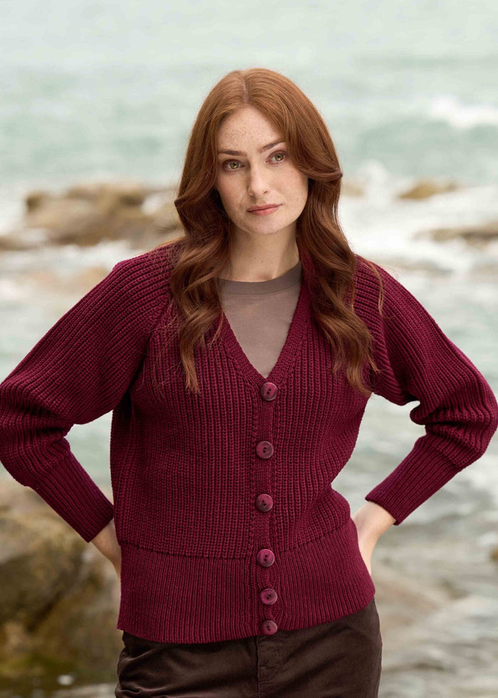 Women's Aran Ribbed Button V Neck Cardigan | Wine