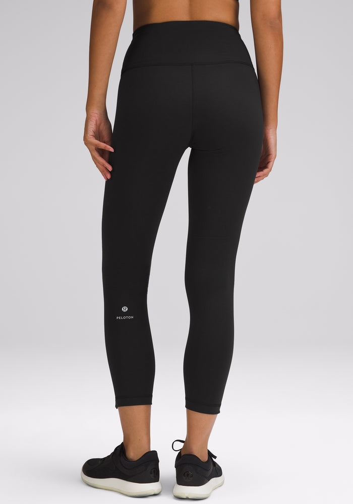 Wunder Train High-Rise Tight 25" | Hem Slit